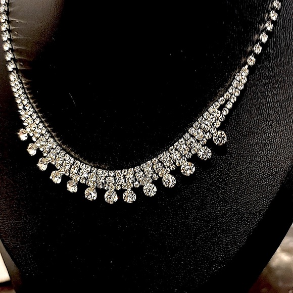 Vintage ‘Princess Anne” Style Rhinestone Neclacec - Picture 6 of 9